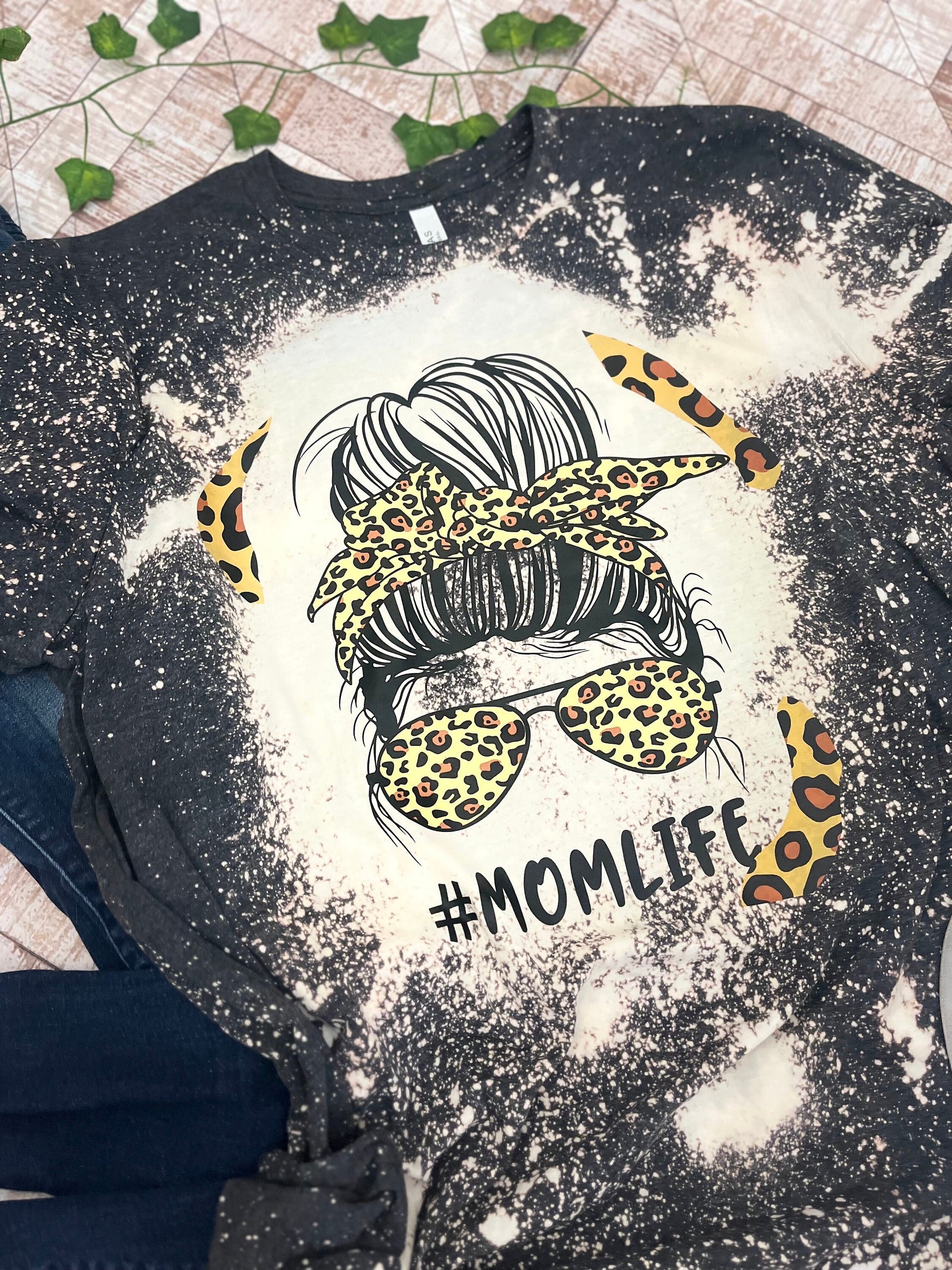 Mom Life Sweatshirt Bleached mom life shirt #MomLife Cheetah Print Mom life Leopard mom life #Moms Messy bun mom life sweatshirt leopard